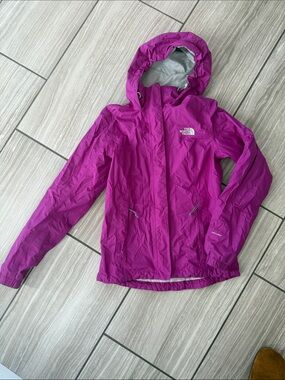 The North Face Women's Purple Hooded Rain Jacket